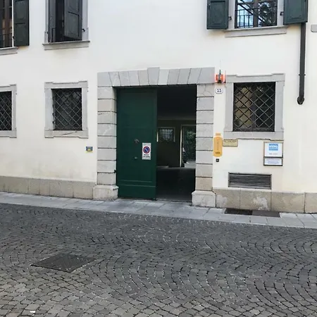 Accogliente Sistemazione In Centro A